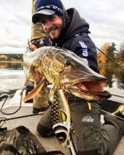 Strike Pro Trueglide Guppie 13,5cm 120g -Angelrollen 29 EG208 TR001r 3