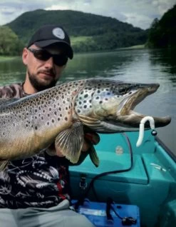 Libra Lures Fatty D'Worm 75 Krill (8pcs) 11 Libra Lures Fatty D'Worm 75 Krill (8pcs) -Angelrollen FDW75L8P 006r 5